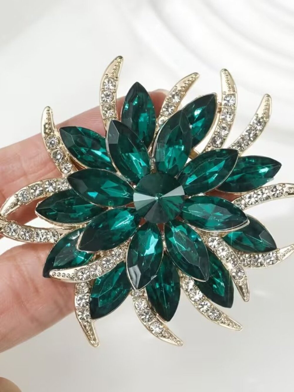 Exquisite Seasonal Yule Time Holiday White & Green Flower Brooch w Rhinestones